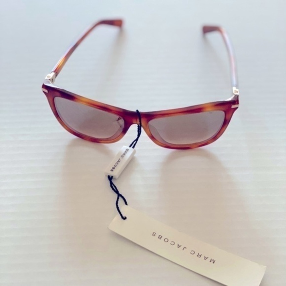 MARC JACOBS SUNGLASSES